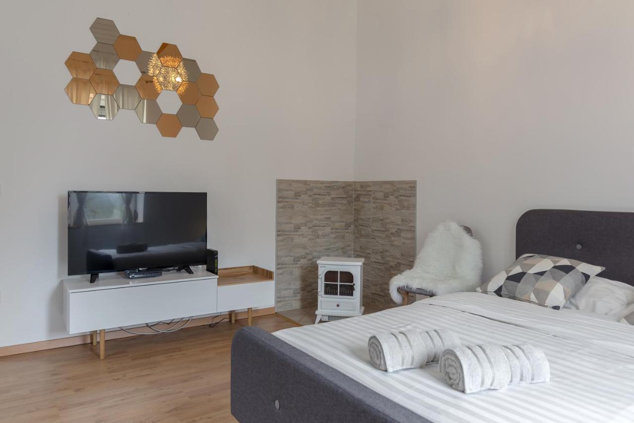 Opn Apartments בלד מראה חיצוני תמונה