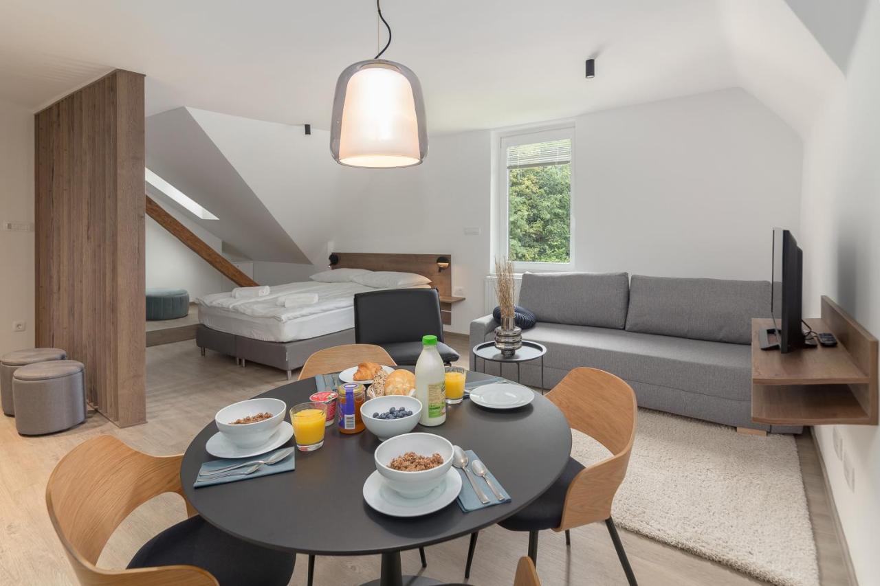 Opn Apartments בלד מראה חיצוני תמונה